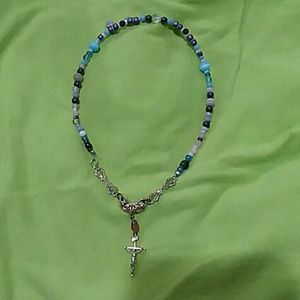 Anklet or small child's necklace